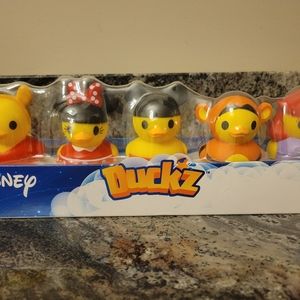 disney duckz™ 5-piece rubber ducky set, NIB